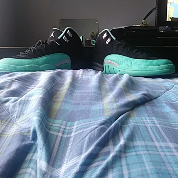 Jordan 12s - Picture 1 of 4